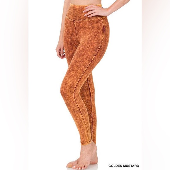 NEW! Plus Size Zenana Mineral Washed Wide Waistband Yoga Leggings - Picture 6 of 8